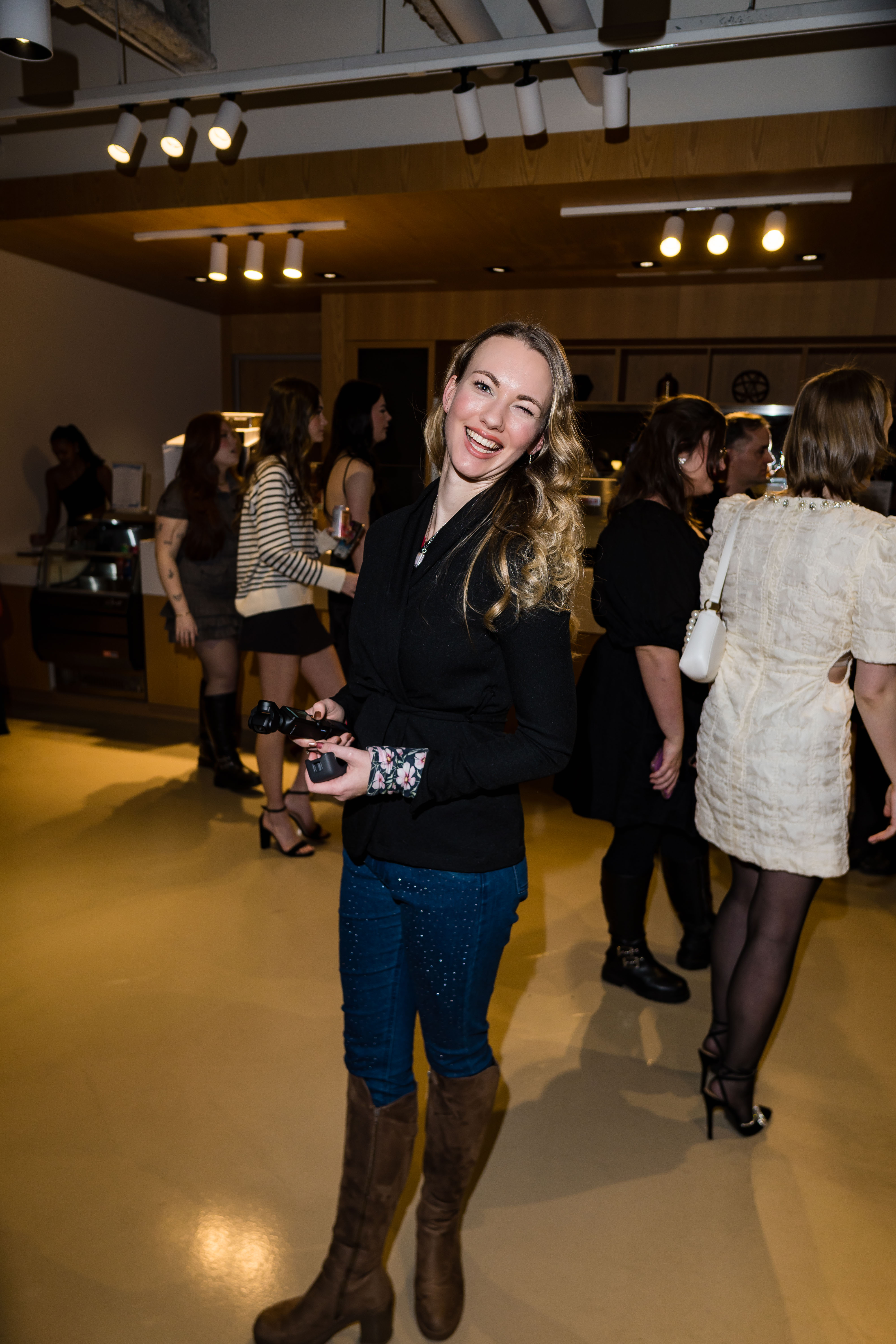 Fashion Splash Social 2025 – A Night of Style, Community, and Creativity 14 Fashion Splash Social 2025 – A Night of Style, Community, and Creativity, TRW06079
