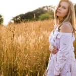 Beautiful meadow photo shoot with model Julia 19 Beautiful meadow photo shoot with model Julia, DSC06596