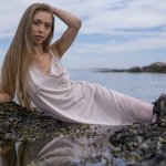 Uninhabited Island Photo Shoot with Model Geneva - Behind the scenes on a Model Shoot in Victoria BC 15 Uninhabited Island Photo Shoot with Model Geneva - Behind the scenes on a Model Shoot in Victoria BC, DSC06534 1